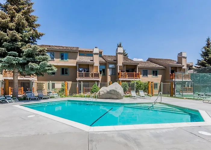Mammoth Creek Condos